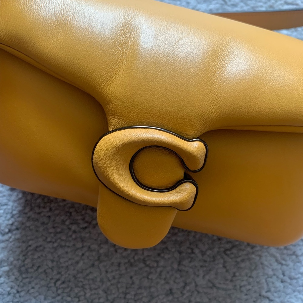 Coach Yellow Leather Crossbody Bag - Picture 4 of 5